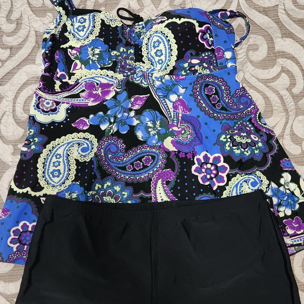 Floral Paisley Tankini Top with Black Bottoms